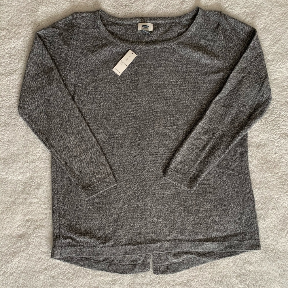 NWT Women’s Open Back Sweater
